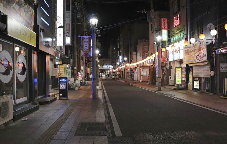 閑散とする宮崎の繁華街「ニシタチ」（2021年1月撮影）©︎Kyodo News