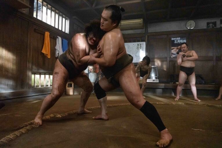 稽古は実際の相撲部屋さながらのものだったという／Netflixシリーズ「サンクチュアリ -聖域-」独占配信中