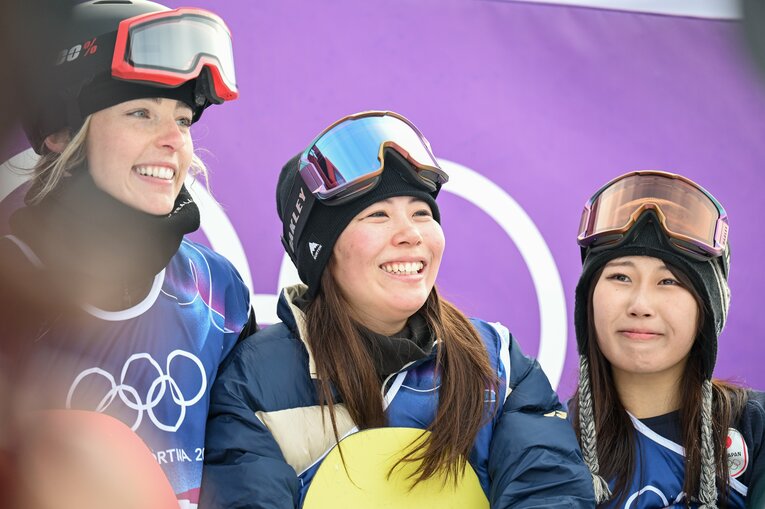 上位3人はいずれも素晴らしいパフォーマンスだったが、村瀬はやや微妙な表情も　©Nanae Suzuki/JMPA