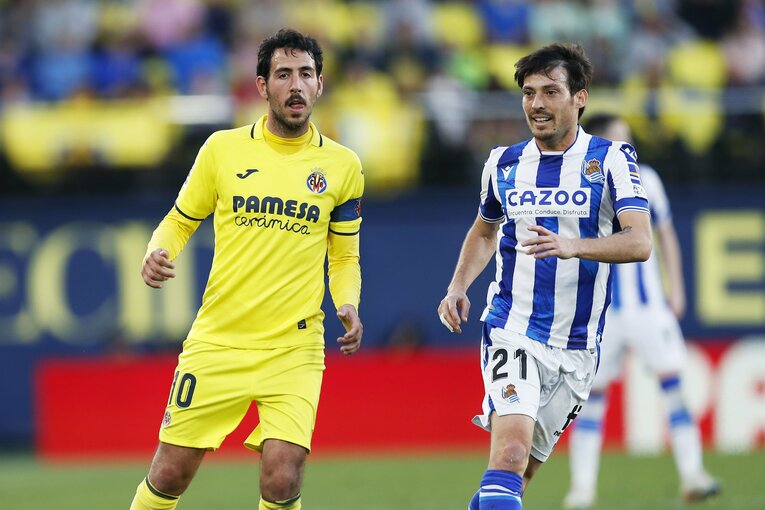 「久保建英とシルバが絡めば何かが起こる」でも2人の代わりは…不調ソシエダで奮闘“タケのクロスバー直撃弾、古巣選手との旧交”を撮った(16)