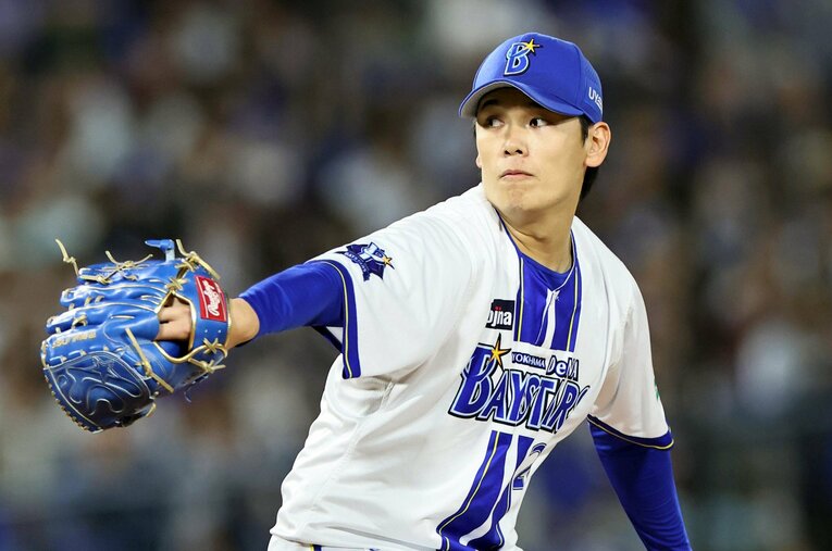 今季、目立たぬながらもあらゆる場面でブルペンを支えている坂本。好調の要因を語った ／ photograph by Sankei Shimbun
