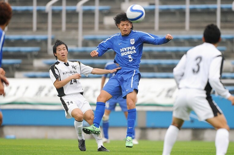 筑波大学時代の谷口彰悟（当時20歳。写真は右に続きます）　©AFLO