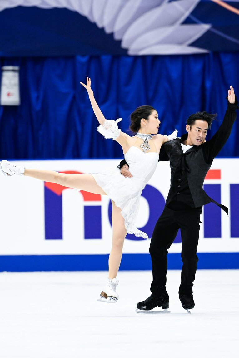 「すごい見つめられている感があって…」高橋大輔＆村元哉中が奏でる新たな関係性「音楽が鳴った瞬間、大ちゃんの目力が変わるんです」(103)