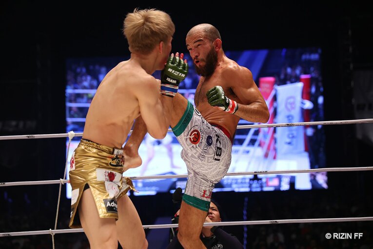 朝倉海vsフアン・アーチュレッタ　©RIZIN FF