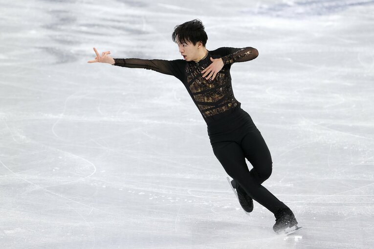 鍵山優真18歳のジャンプはなぜジャッジに評価されるのか？ 個人戦につながった、団体銅メダルの演技に隠された“秘密”を分析(2)