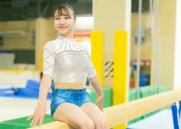 アイタードを着用する杉原愛子さん