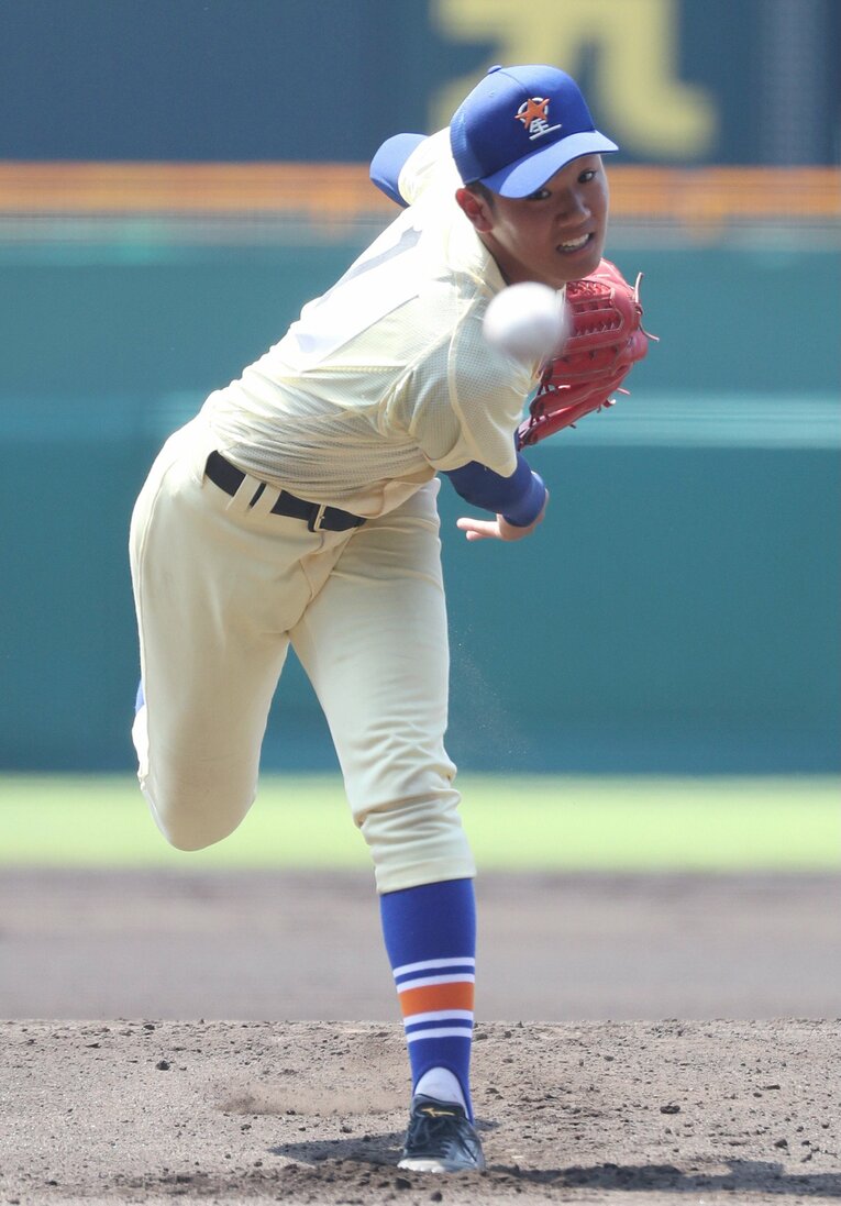 星稜2年時の奥川　©JIJI PRESS