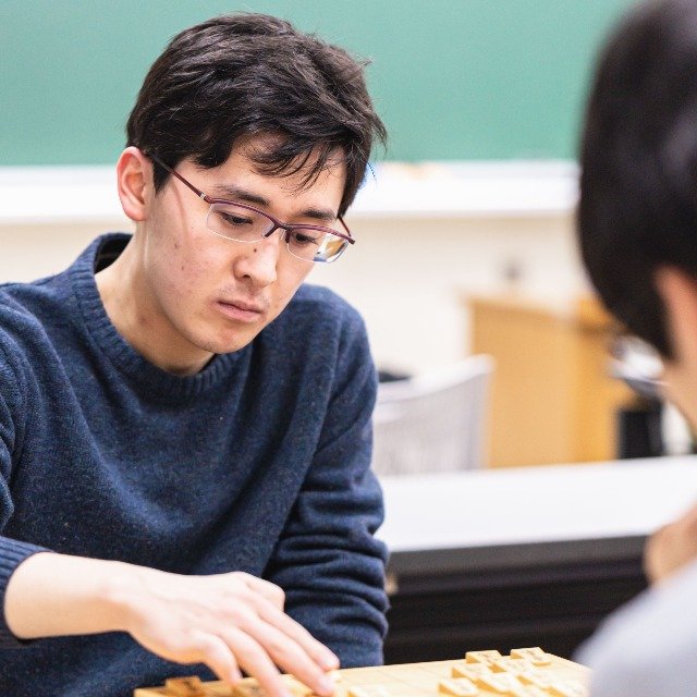 藤井聡太二冠が「最後に泣いた相手」? “最年少棋士”伊藤匠新四段(17歳)とは