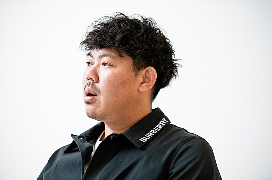 山口俊、メジャーへ意気込みを語る。先発ローテ入りへ「力まず、焦らず」<Number Web> photograph by Yuki Suenaga