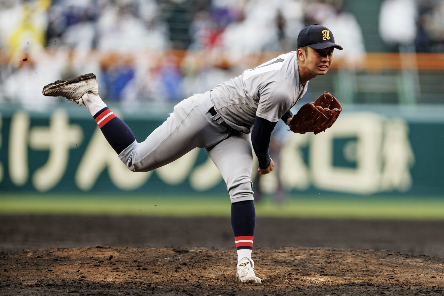 仙台育英時代はエースナンバーを背負った高橋。2年時の夏の甲子園では胴上げ投手に　©Kichi Matsumoto