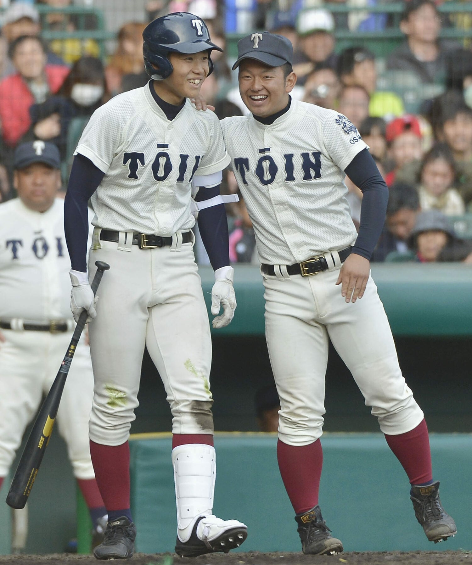 大阪桐蔭高時代の二人。青春を駆け抜けた盟友だ　©KYODO