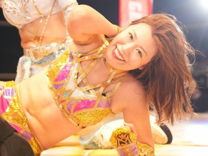 「桜井麻衣は死なない」“方向性の違い”でマリーゴールド退団も、語っていた感謝「その言葉に救われて…」退団発表前にカメラマンが感じていた“異変”＜Number Web＞ photograph by Essei Hara