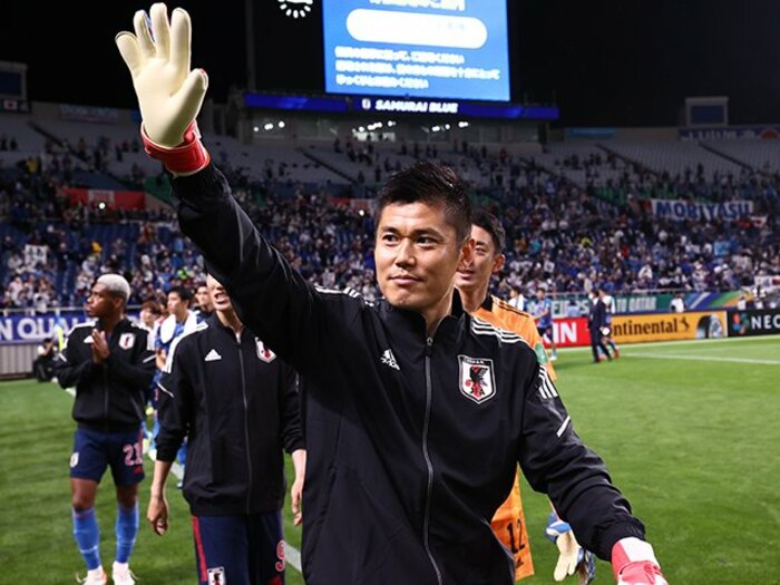 「《川島永嗣 40歳まで契約延長》はもっと高く評価されるべき」藤田俊哉が“元同僚”のフランスでの奮闘と人柄を絶賛するワケ＜Number Web＞ photograph by JFA/AFLO