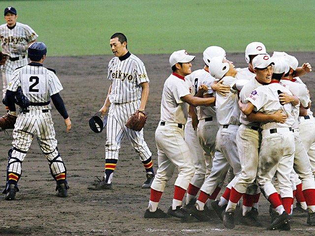 甲子園史上最も壮絶な乱打戦…「大逆転のちサヨナラ押し出し」帝京名将