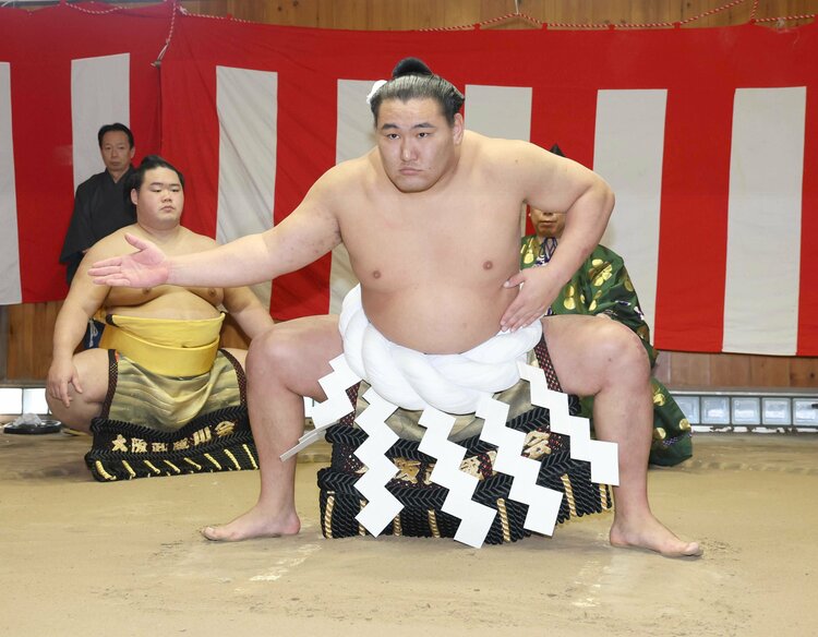 俺のライバル？ いないなぁ」ヤンチャで“怒られた横綱”朝青龍…昔は