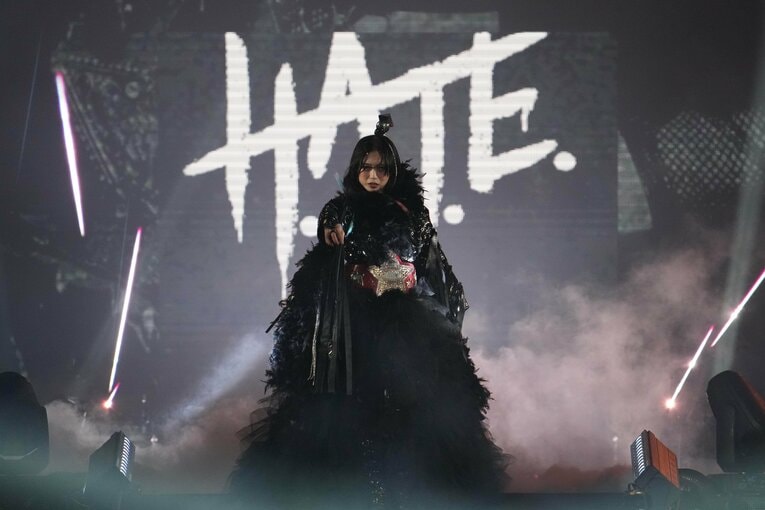 入場する上谷沙弥　©Masashi Hara