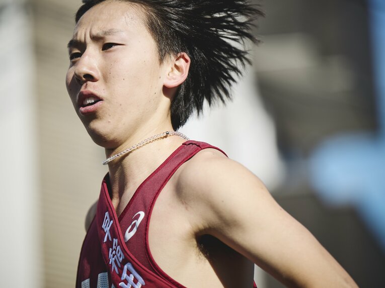 3区を走った太田も1万m27分台ランナー。同時期に同じ大学で1万m27分台3人は大学駅伝史上初めてのことだ　©️Yuki Suenaga