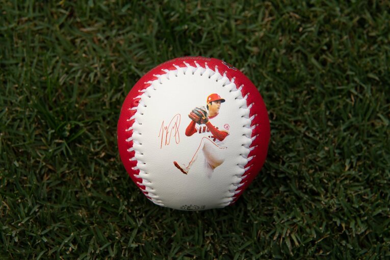 スタッフおすすめ第2位　MVPボール　©Angels Baseball