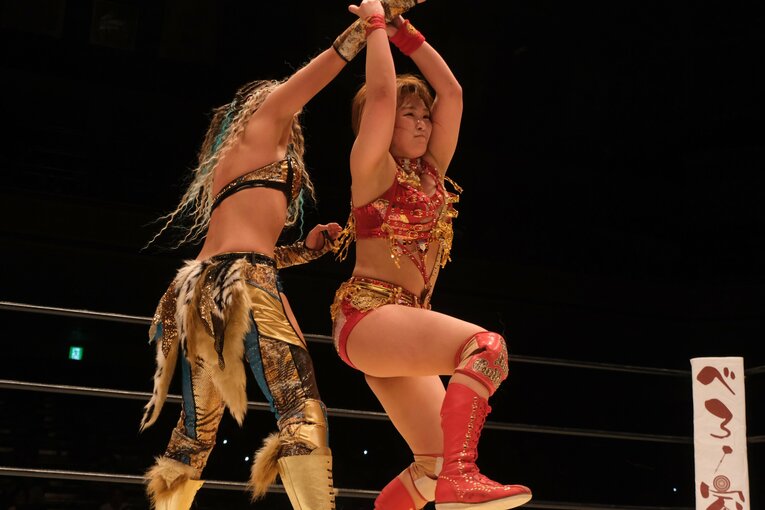 「泣いてんじゃねえ！ってビンタしたけど…」WWEから帰還したSareeeが日本で目指す“プロレス”とは？「ライバルはいればいるほど面白い」(11)