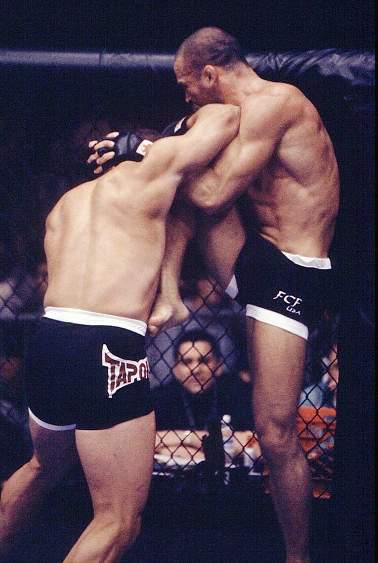 当時から膝蹴りを得意としていたシウバ　©Susumu Nagao