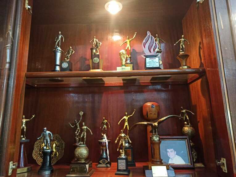 現役時代にエドゥーが手にしたトロフィーの数々　©Hiroaki Sawada