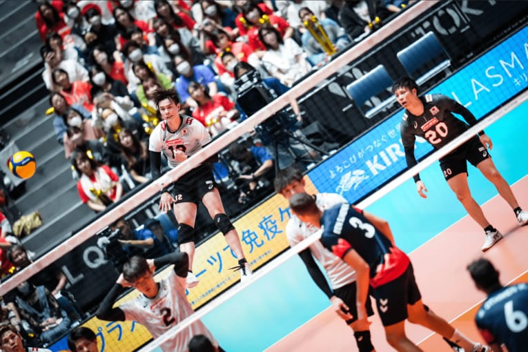 高橋藍　©FIVB