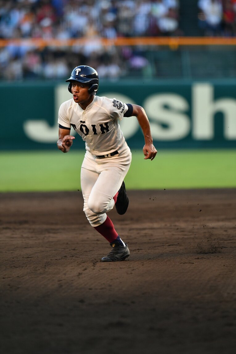 大阪桐蔭・山本ダンテ武蔵 （2017年夏の甲子園3回戦・対仙台育英） ©︎Hideki Sugiyama