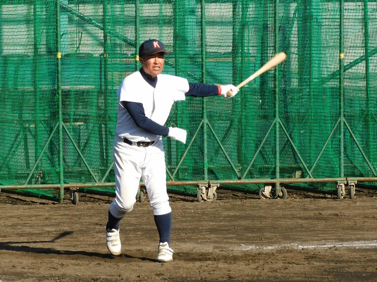 練習での大石監督　©Jun Aida