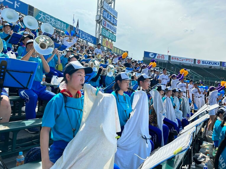 タオルで覆う学校も　©Yukiko Umetsu