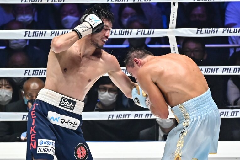 村田のボディブローは間違いなくゴロフキンを脅かしていた　©Hiroaki Yamaguchi