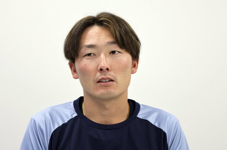 ピッチクロック／コムの導入、高速化する投手、ショートの世界基準…源田が貴重な証言をしてくれた ／ photograph by NumberWeb