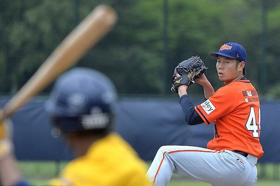 「悔いはないか? 後悔してないか?」上園啓史を動かした上原浩治の言葉。<Number Web> photograph by Alfred Cop