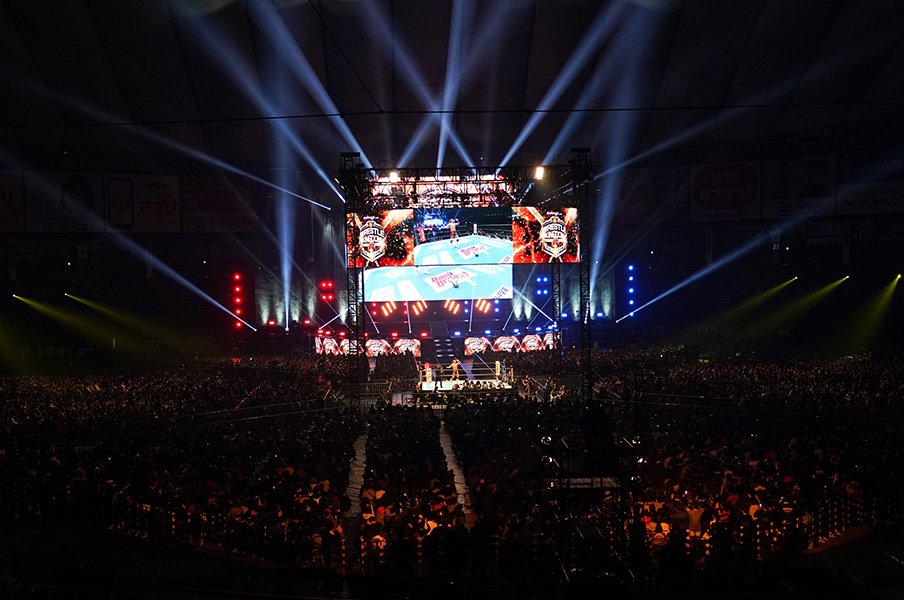 内藤哲也の東京ドーム大合唱が消滅。オカダに勝利も伏兵のKENTAが悪行。<Number Web> photograph by Essei Hara