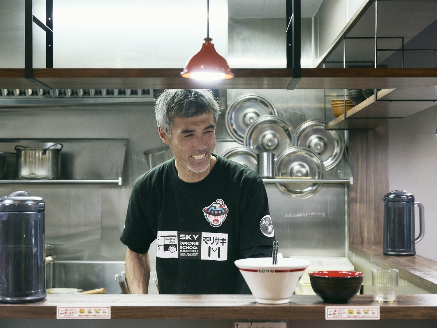 お客さんが途絶えなかったランチタイム。丁寧な接客も印象に残った　©︎Yuki Suenaga