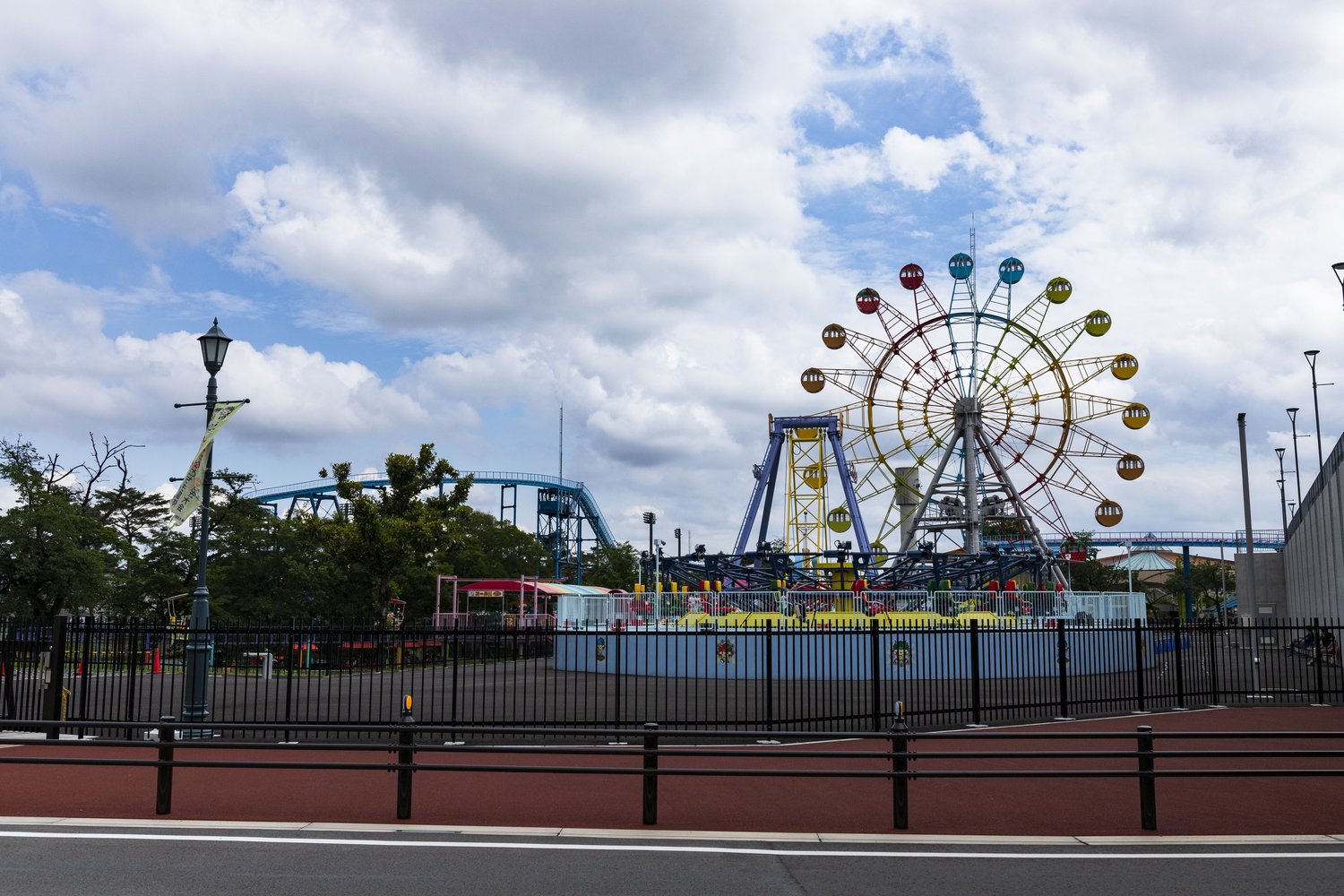スタジアムの向かいにあった「とちのきファミリーランド」