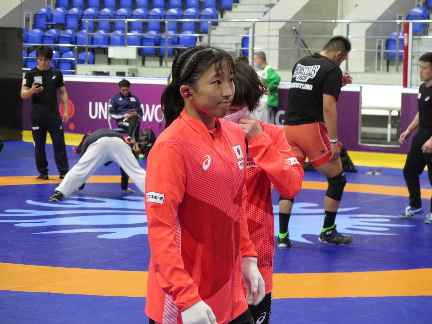 4月10日　試合前の須崎　©Koji Fuse