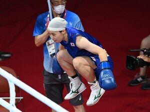 「今日はトノサマガエル」ボクシング女子初の金メダル！ 20歳・入江聖奈の笑顔と“コメント力”に脱帽