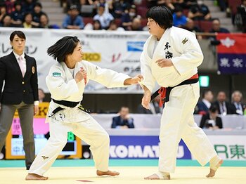 「56kg対110kg」が女子柔道で実現。中村美里、皇后杯での挑戦と未来。＜Number Web＞ photograph by AFLO