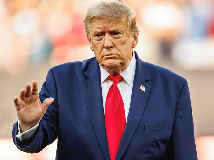 「スペインがW杯掲げる端に…トランプ」「メッシの涙を遠くでしか」カメラマンが悩んだ“80歳大統領ムーブ”の数々「ブーイングで気づいたけど」＜Number Web＞ photograph by Kiichi Matsumoto/JMPA
