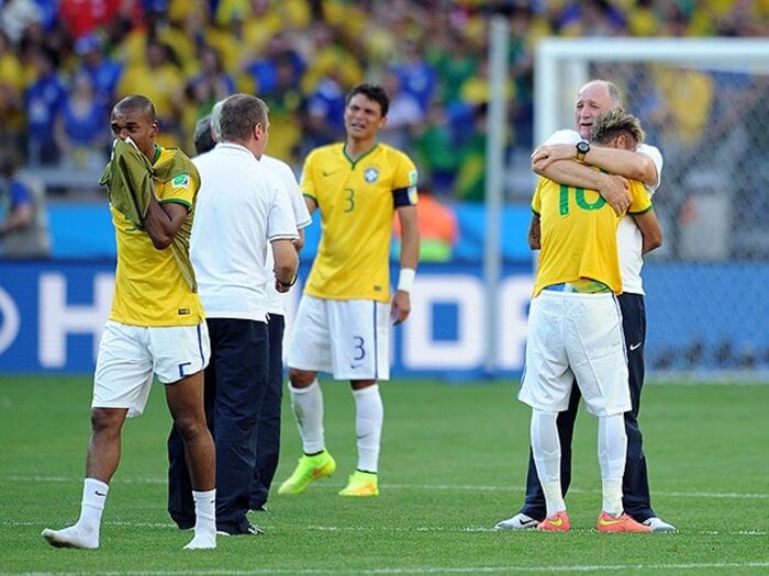 開催国ブラジルの“異常な精神状態”。ベスト8のトラウマと陽気な難敵。<Number Web> photograph by Getty Images