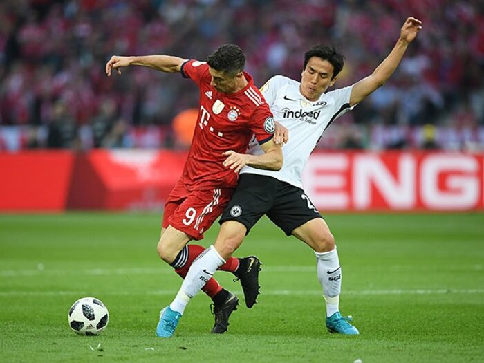 ドイツは今季もバイエルン無双?まず長谷部フランクフルトが挑む。<Number Web> photograph by Getty Images