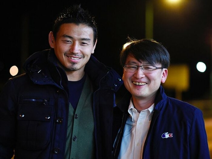 【引退】五郎丸歩と過ごした不思議なトゥーロンの夜…語り合ったジャパン、早稲田、ラグビーのこと「飲むの遠慮しないでくださいよ」<Number Web> photograph by Itaru Chiba