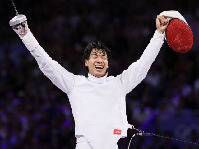 フランス人も総立ちで拍手を…」エペ加納虹輝の金メダル“超アウェイの