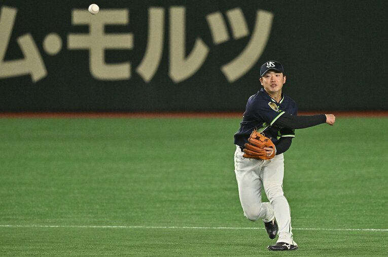 ショートのレギュラーをつかんだ長岡　©Hideki Sugiyama