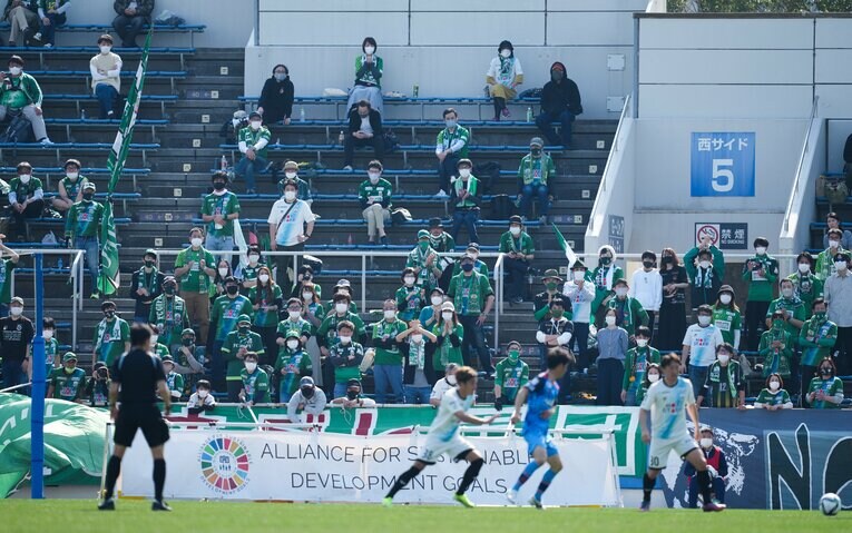 J3開幕戦 YS横浜vs FC岐阜　©︎Akito Iwamoto