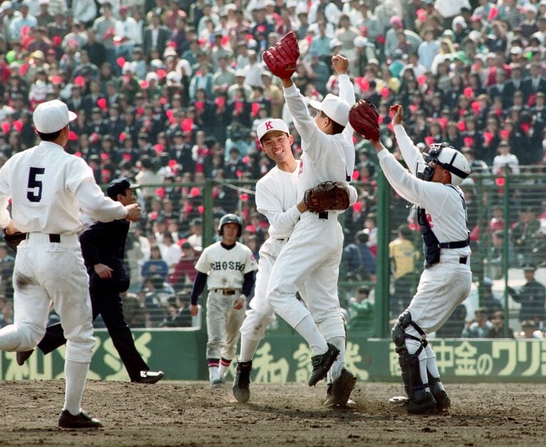 香川の県立校が初出場にしてセンバツ制覇の瞬間　©JIJI PRESS