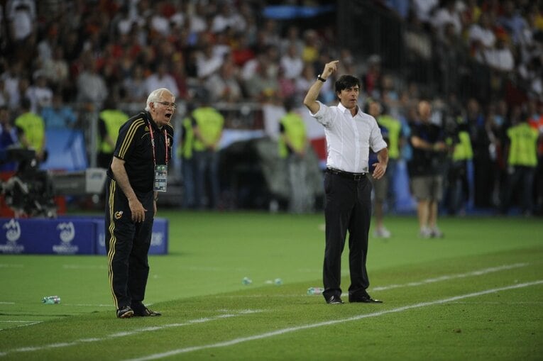 「日本代表の弱点はFWと…」「ハンジは長所と短所を徹底的に分析する」前ドイツ代表監督レーブが忖度なしでW杯展望〈単独インタビュー〉(12)