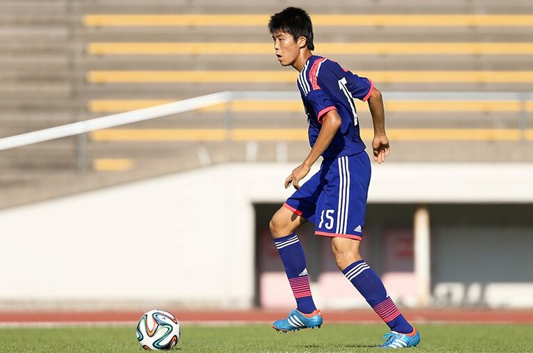 冨安健洋（15歳頃） ／ photograph by AFLO