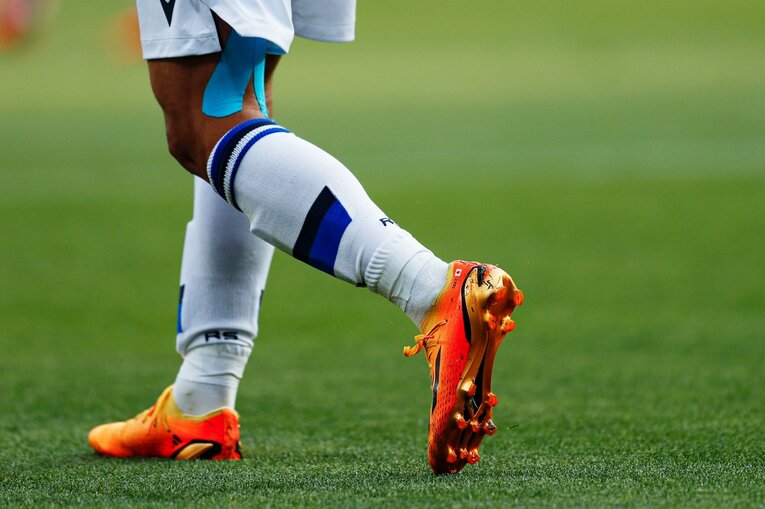 久保建英22歳誕生日に「タケはアイドル」日本語ボードの子供、メッシっぽい新ユニ姿やソシエダ主将との別れ…カメラマンが見た“幸せな最終節”(25)