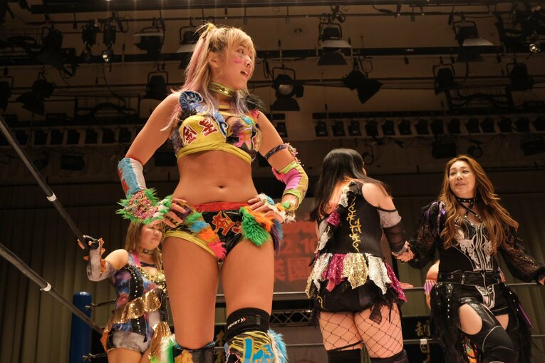 「ギャン期」ウナギ・サヤカとタイガー・クイーンの“初遭遇”に見た期待感…正反対の2人は女子プロレス界の看板カードになり得るか？(48)